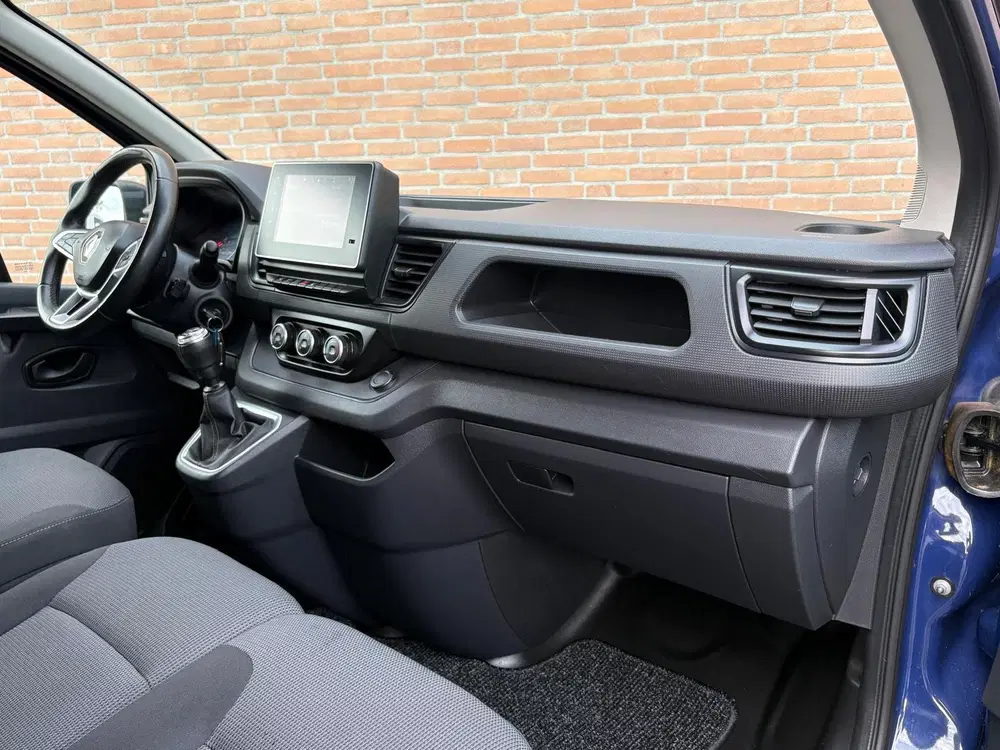 Renault Trafic 2.0DCI 130PK Lang uit 2022, foto 7