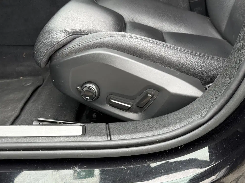 Volvo V60 2.0 T6 Recharge AWD Inscription uit 2022, foto 15