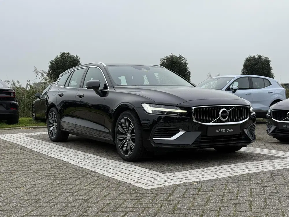 Volvo V60 2.0 T6 Recharge AWD Inscription uit 2022, foto 7