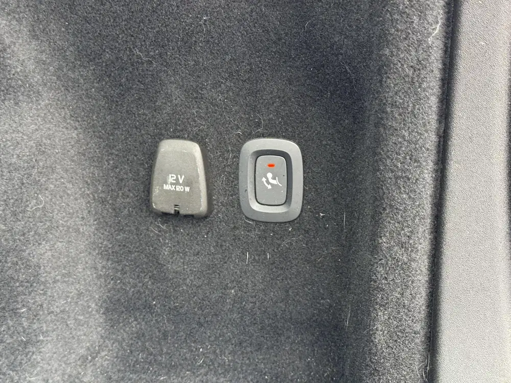 Volvo V60 2.0 T6 Recharge AWD Inscription uit 2022, foto 9