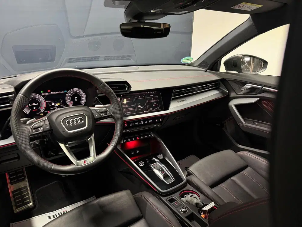 Audi A3 35 TFSI S-Line HuD uit 2025, foto 10