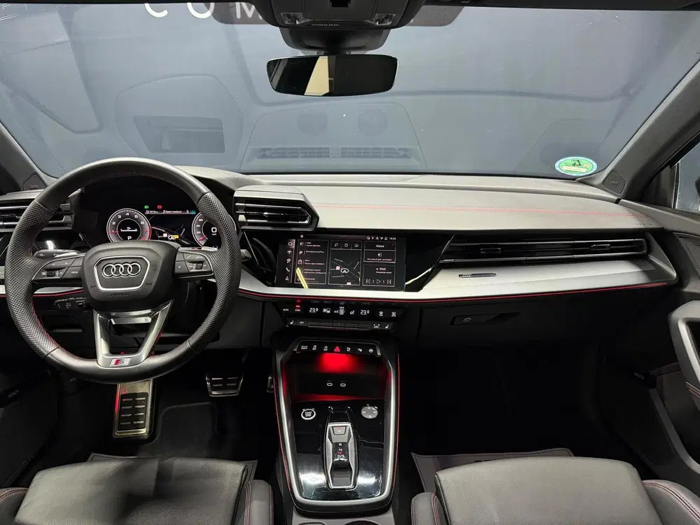 Audi A3 35 TFSI S-Line HuD uit 2025, foto 12