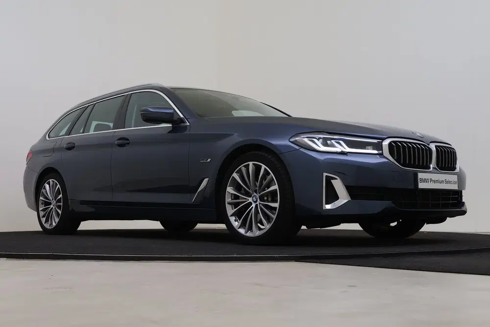 BMW 5-serie 530e High Executive Luxury Line Automaat uit 2023, foto 10
