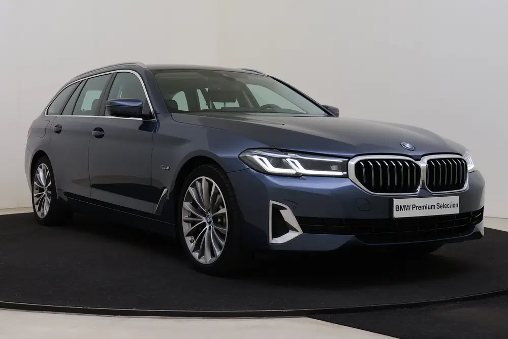 BMW 5-serie 530e High Executive Luxury Line Automaat uit 2023, foto 13