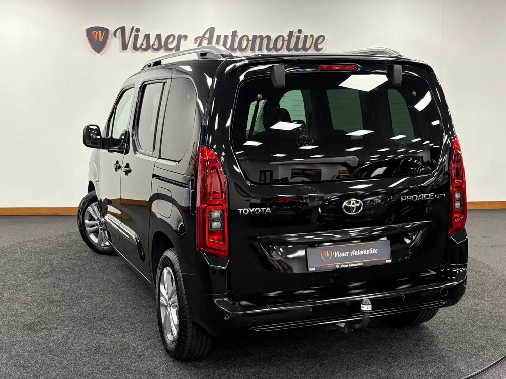 Toyota Proace City 1.2 Turbo L1*5Pers*Design*Panoramad uit 2022, foto 6