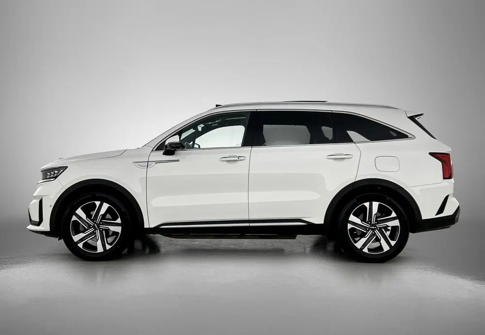 Kia Sorento 1.6 T-GDI Plug-in Hybrid 4WD ExecutiveLine uit 2022, foto 2