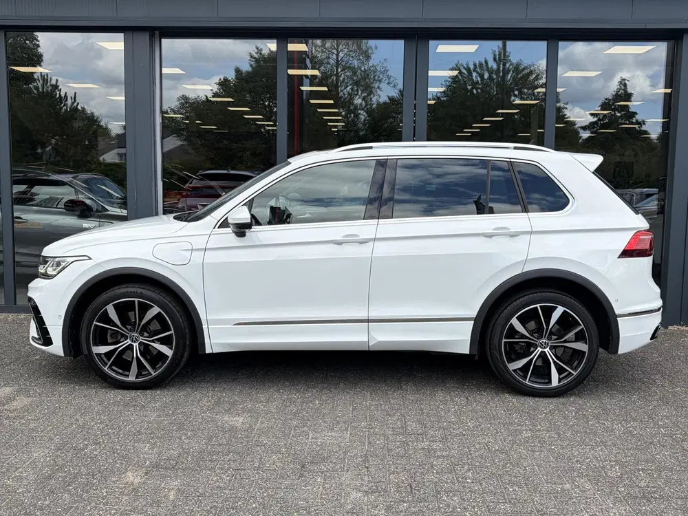 Volkswagen Tiguan 1.4 TSI eHybrid R-Line Business+ uit 2023, foto 15