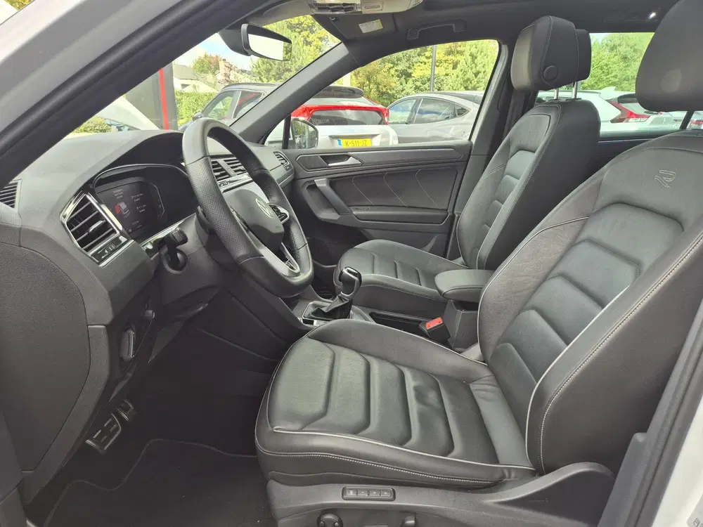 Volkswagen Tiguan 1.4 TSI eHybrid R-Line Business+ uit 2023, foto 6