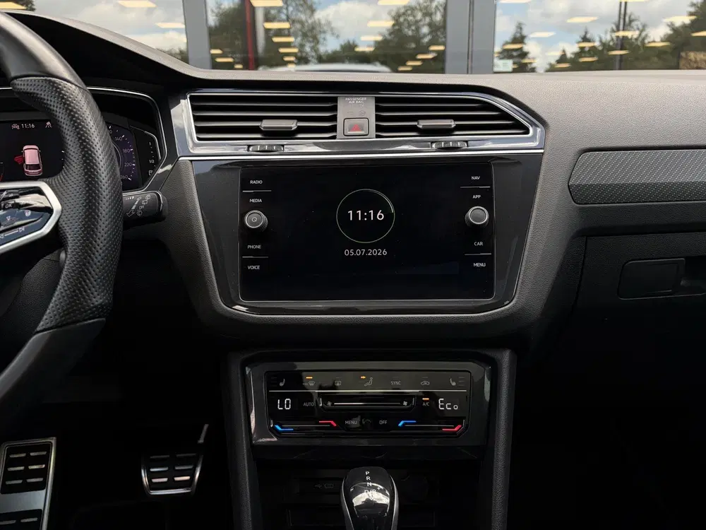 Volkswagen Tiguan 1.4 TSI eHybrid R-Line Business+ uit 2023, foto 9