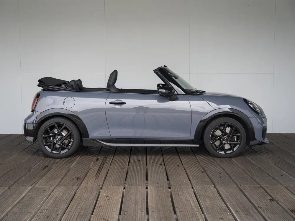 Mini Cabrio Cooper C John Cooper Works uit 2026, foto 7