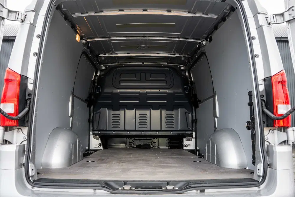 Mercedes-Benz Vito 114 CDI L2H1 uit 2021, foto 11
