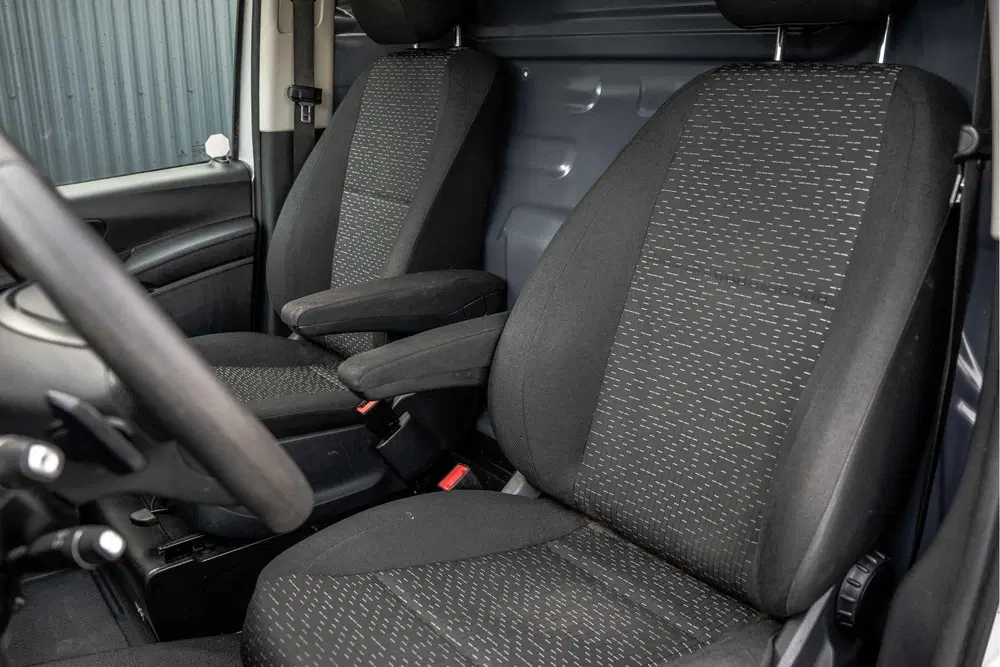 Mercedes-Benz Vito 114 CDI L2H1 uit 2021, foto 13