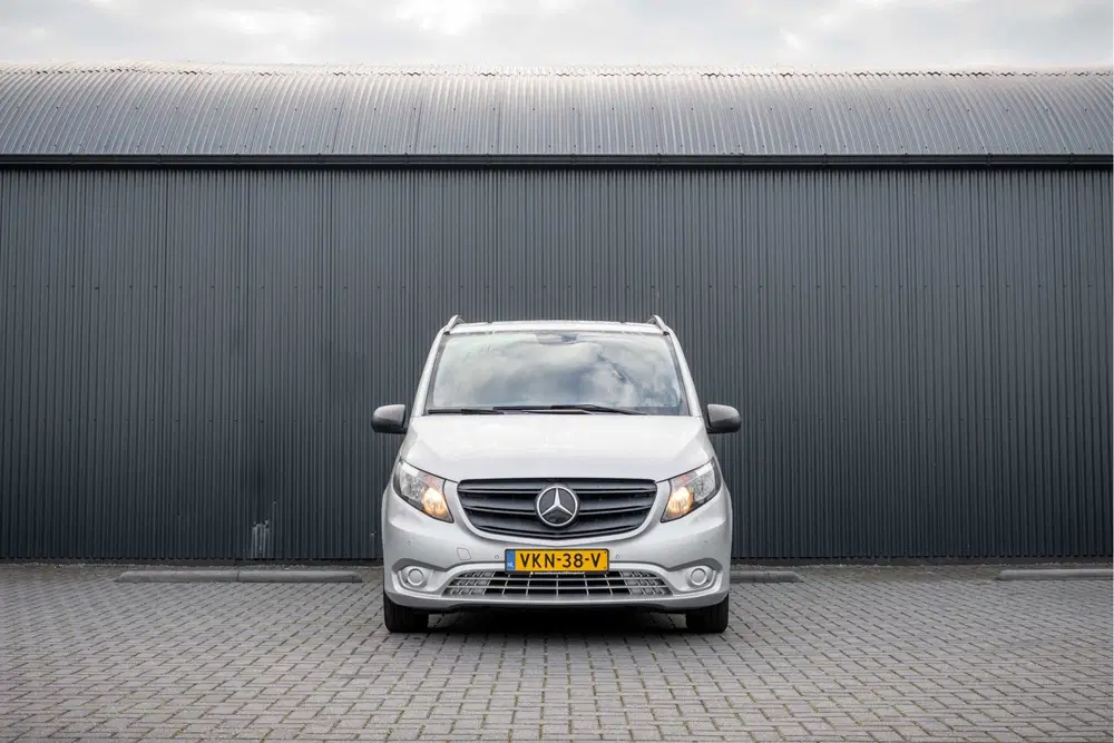 Mercedes-Benz Vito 114 CDI L2H1 uit 2021, foto 3
