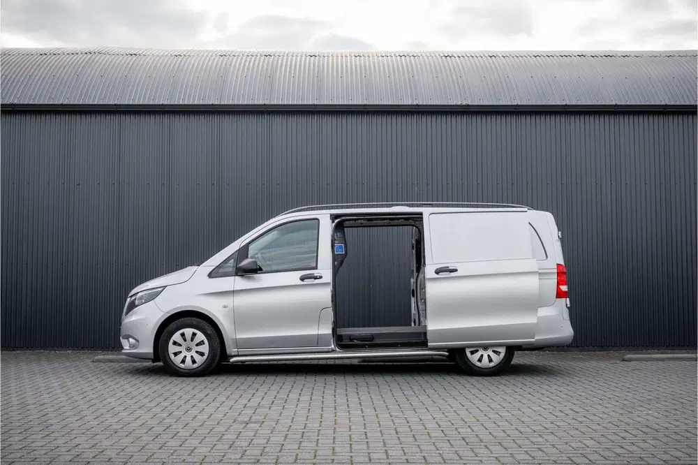 Mercedes-Benz Vito 114 CDI L2H1 uit 2021, foto 6