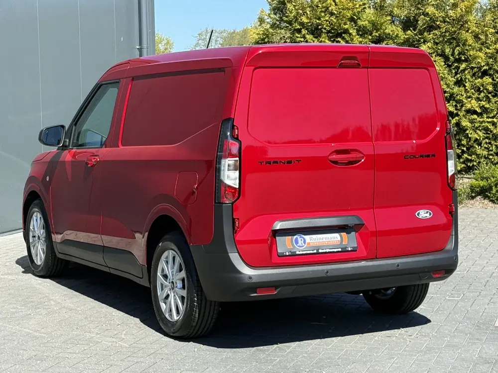 Ford Transit Courier 1.5 EcoBlue uit 2023, foto 5