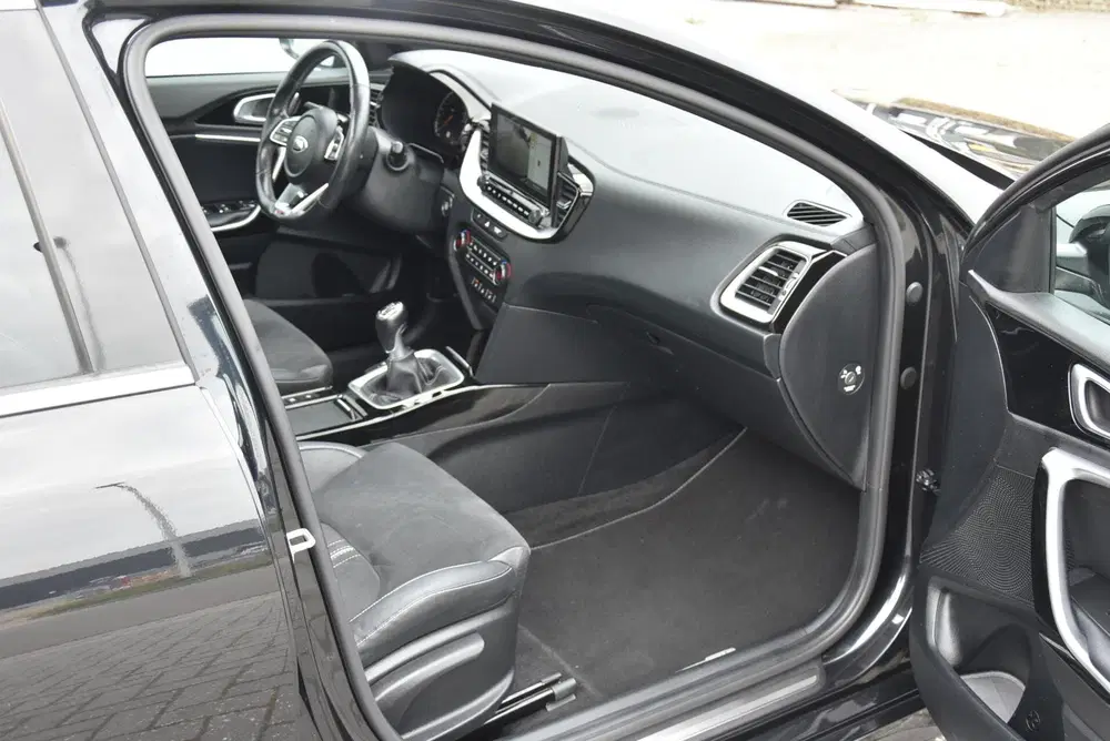 Kia ProCeed 1.0 T-GDI GT-PlusLine Panoramadak Navi Lee uit 2021, foto 11