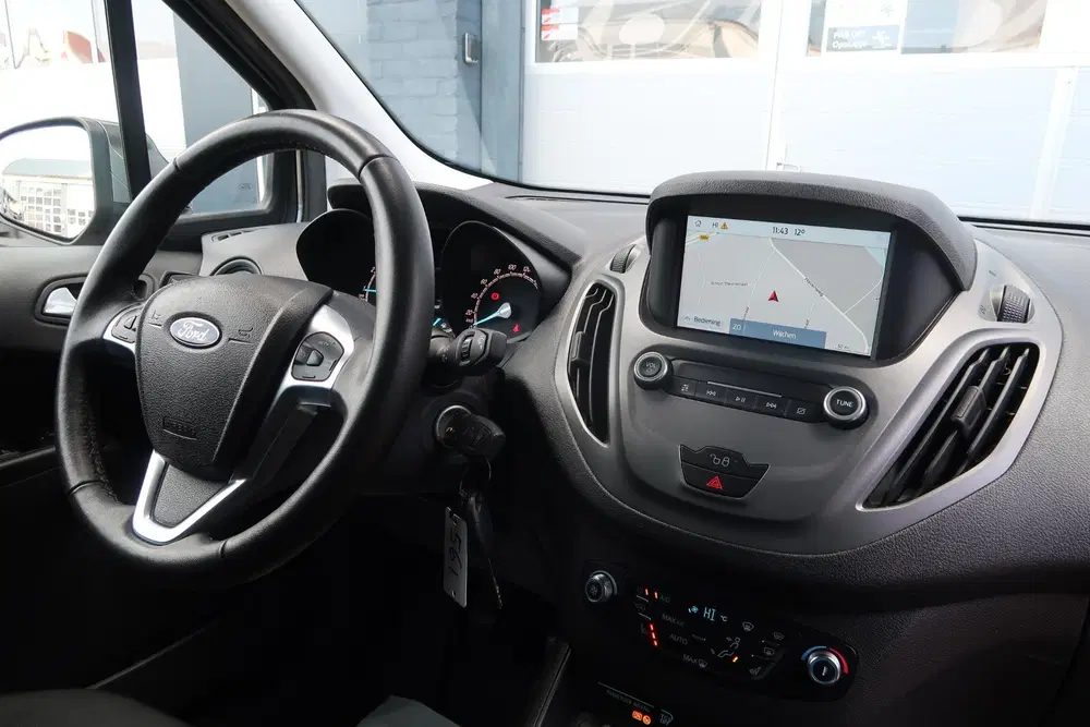 Ford Transit Courier 1.0 Limited EcoBoost S&S CAMERA uit 2021, foto 6