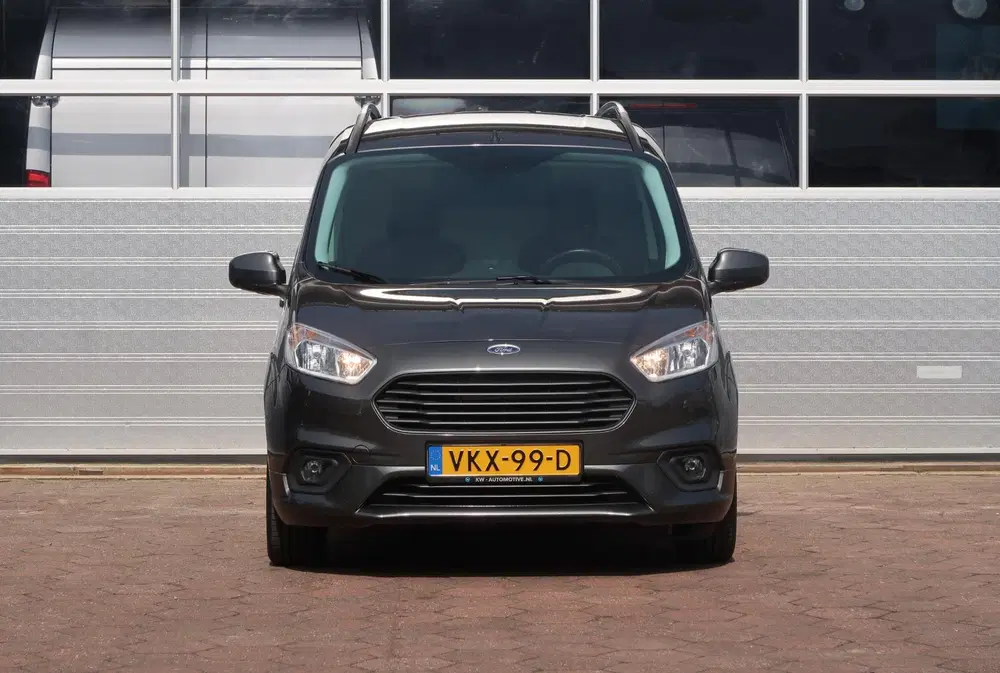 Ford Transit Courier 1.0 Limited EcoBoost S&S CAMERA uit 2021, foto 9