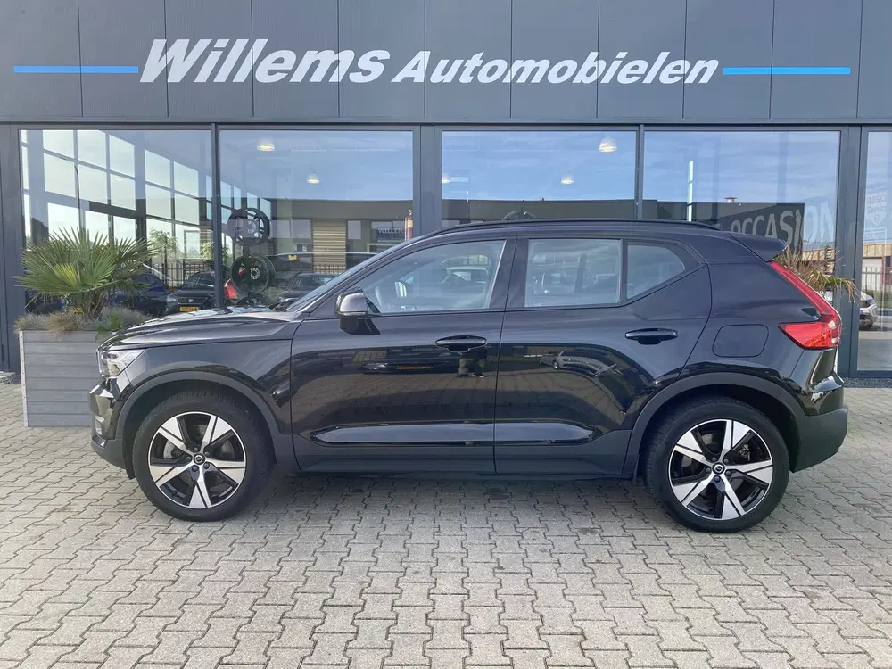 Volvo XC40 Recharge Twin Pro SOH 91.70 % Panorama Dak uit 2021, foto 11