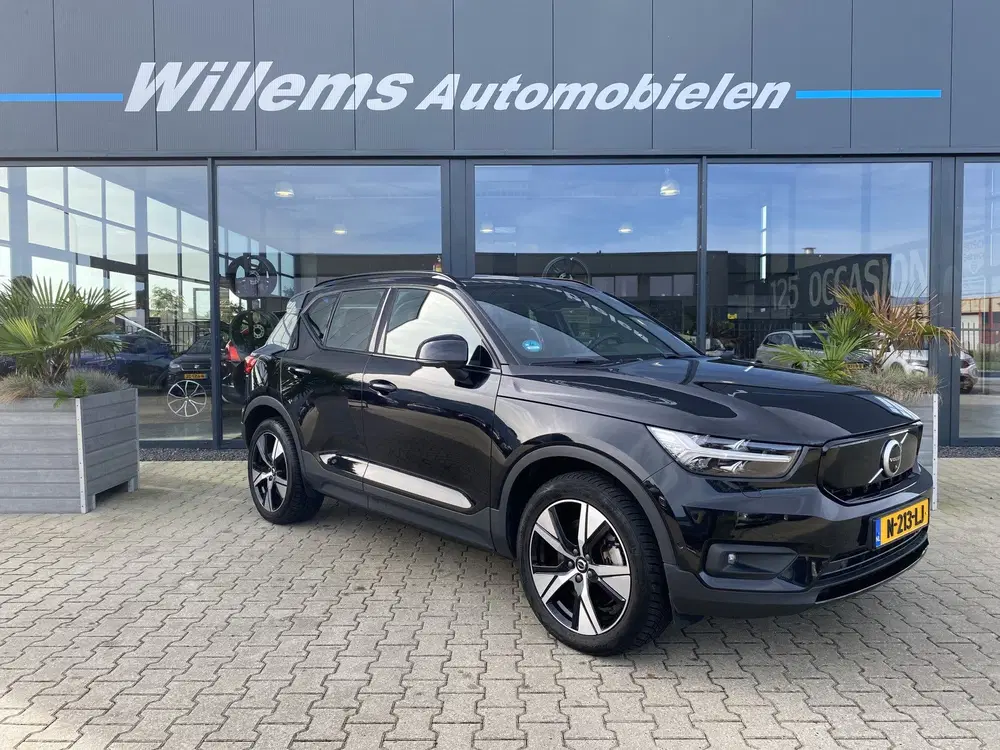 Volvo XC40 Recharge Twin Pro SOH 91.70 % Panorama Dak uit 2021, foto 3