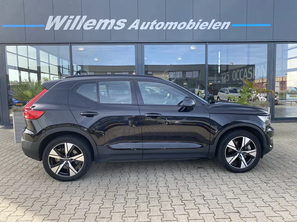 Volvo XC40 Recharge Twin Pro SOH 91.70 % Panorama Dak uit 2021, foto 8