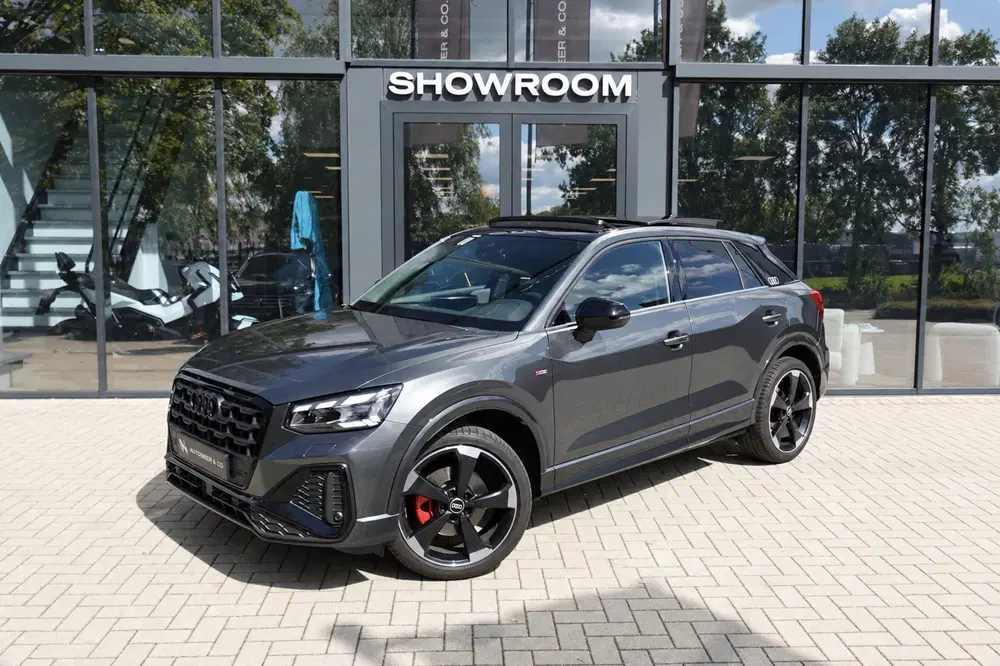 Audi Q2 35 TFSI S 2X S-LINE Edition PANO KEYLESS M uit 2022
