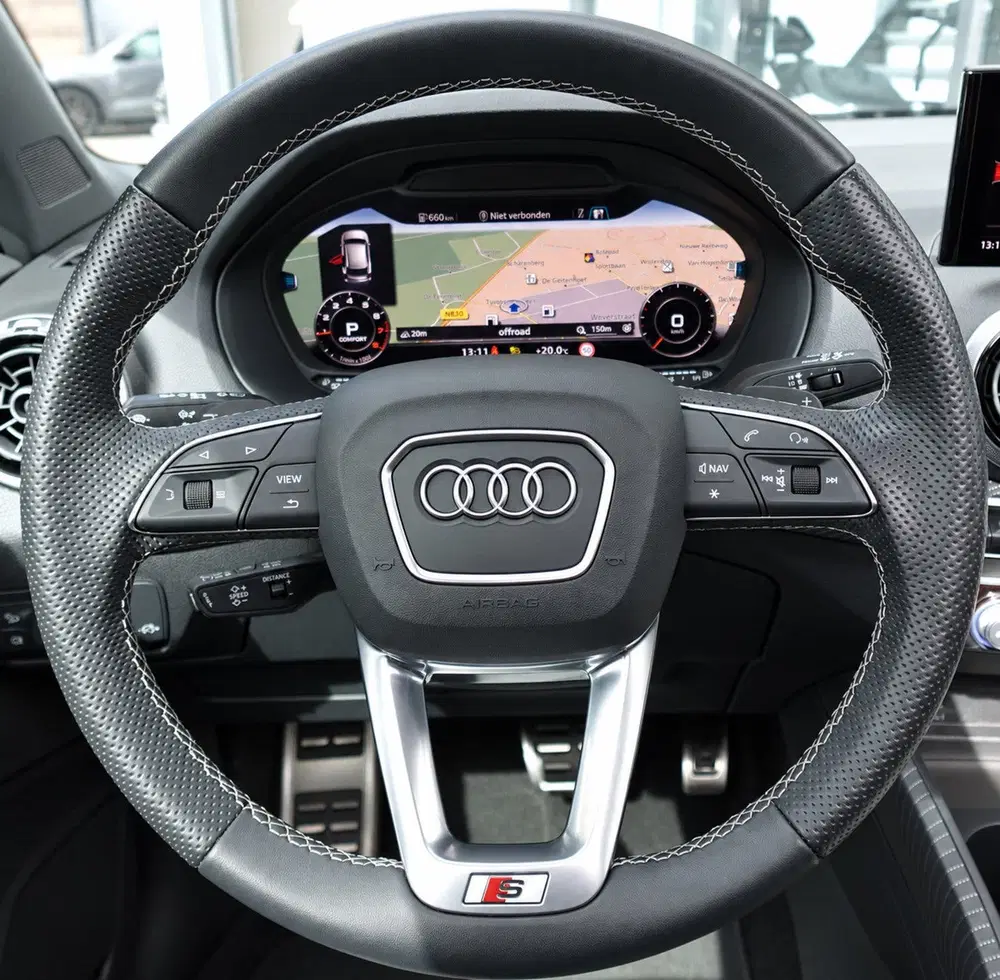 Audi Q2 35 TFSI S 2X S-LINE Edition PANO KEYLESS M uit 2022, foto 11