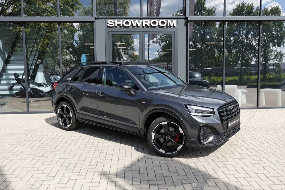 Audi Q2 35 TFSI S 2X S-LINE Edition PANO KEYLESS M uit 2022, foto 3
