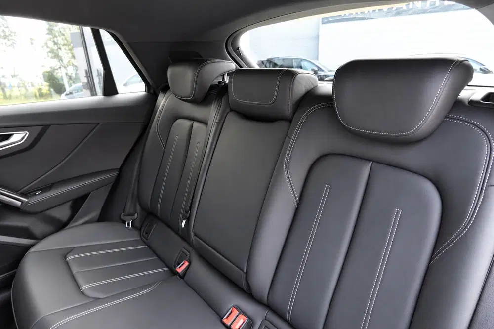 Audi Q2 35 TFSI S 2X S-LINE Edition PANO KEYLESS M uit 2022, foto 9