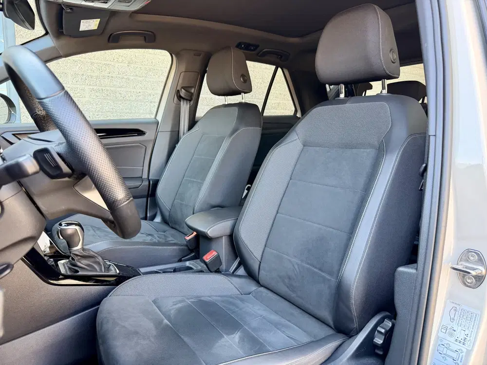 Volkswagen T-Roc 1.5 TSI R-Line Business+ Adaptive Cruise uit 2022, foto 9