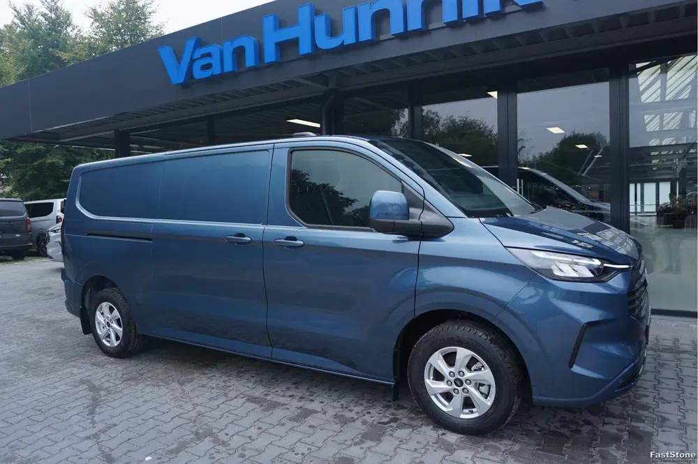 Ford Transit Custom 300L 136PK Limited BPM VRIJ Navi uit 2024, foto 6
