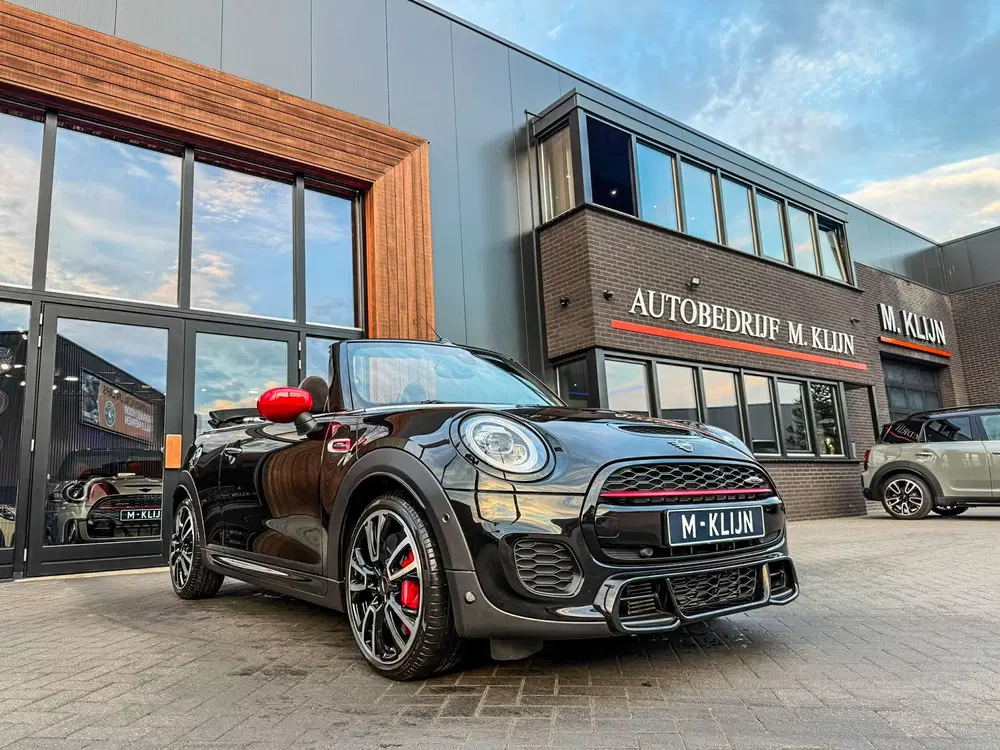 Mini Cabrio 2.0 John Cooper Works F1 aut 231pk Facelif uit 2020
