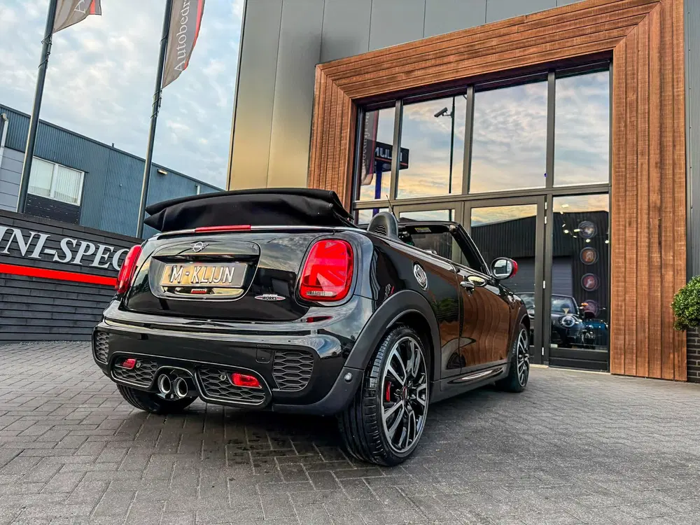 Mini Cabrio 2.0 John Cooper Works F1 aut 231pk Facelif uit 2020, foto 7