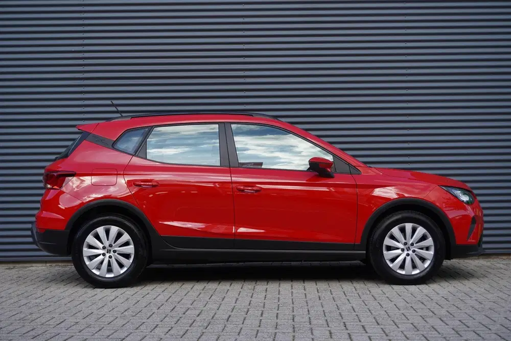 SEAT Arona 1.0 EcoTSI 95pk Reference uit 2024, foto 3