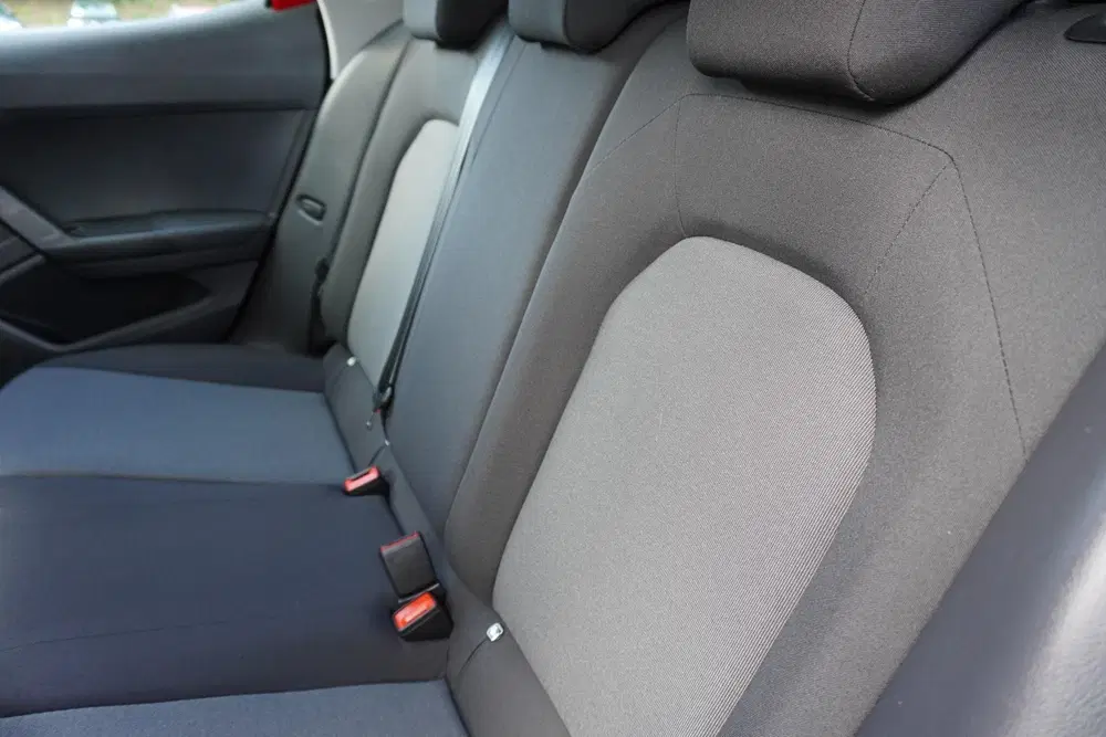 SEAT Arona 1.0 EcoTSI 95pk Reference uit 2024, foto 6
