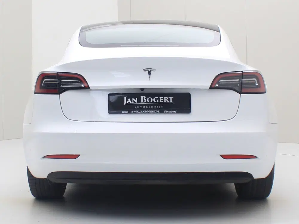 Tesla Model 3 Standard RWD Plus UPGRADE 94.7% SoH [ LFP uit 2023, foto 6