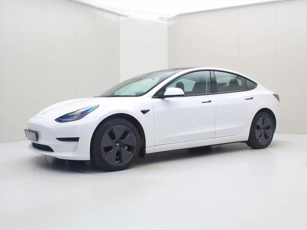 Tesla Model 3 Standard RWD Plus UPGRADE 94.7% SoH [ LFP uit 2023, foto 7