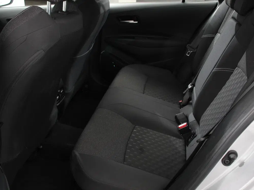 Toyota Corolla Automaat Hybrid 140 Active Nav uit 2025, foto 11