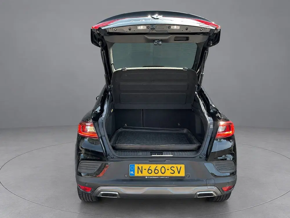 Renault Arkana 1.6 E-Tech Hybrid 145 R.S. Line uit 2022, foto 11