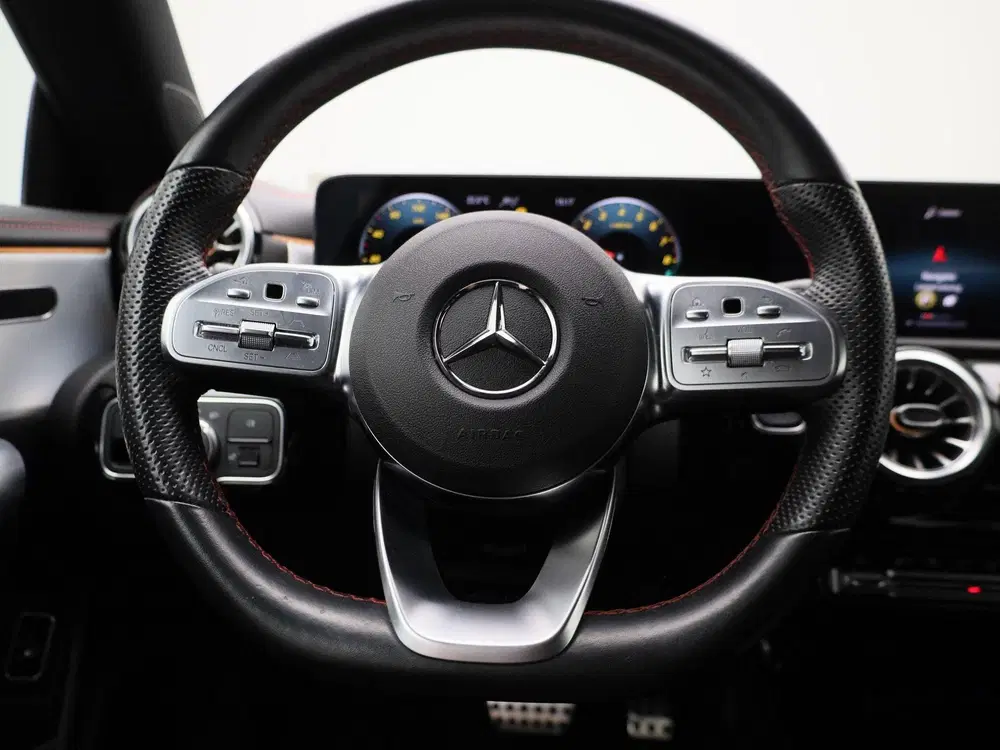 Mercedes-Benz CLA 250 e Business Solut uit 2022, foto 3