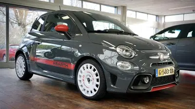 Abarth 500 1.4 T-Jet Abarth 595 uit 2019
