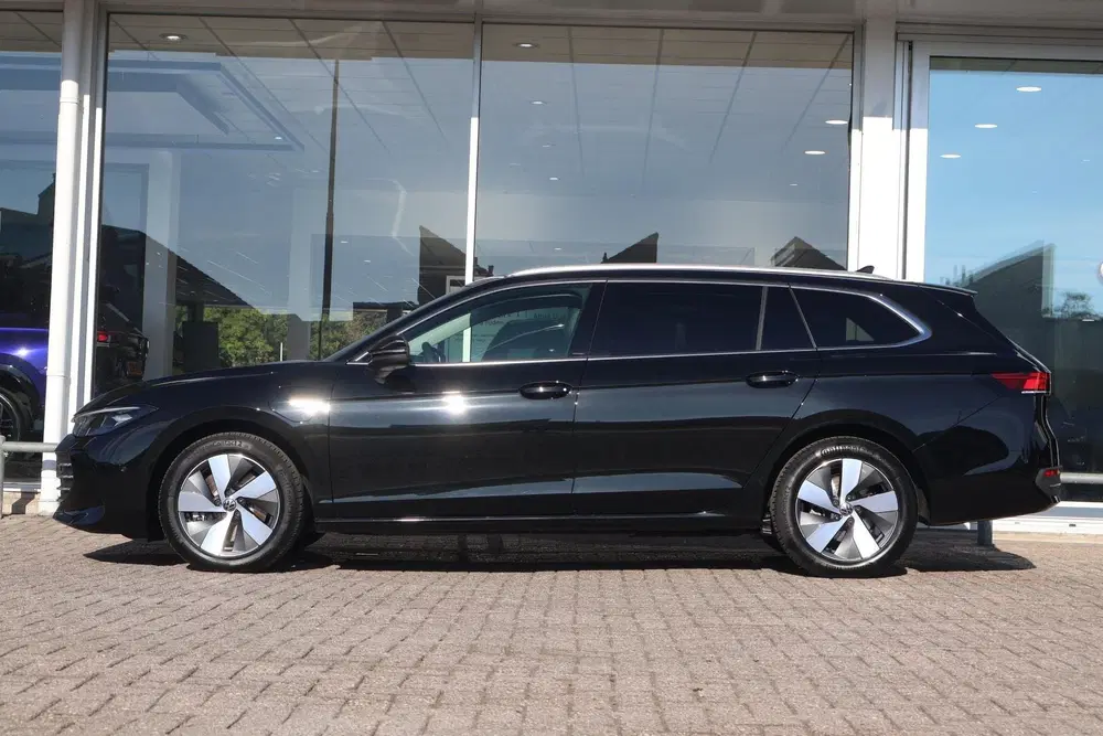 Volkswagen Passat 1.5 eHybrid 204pk Business uit 2026, foto 14