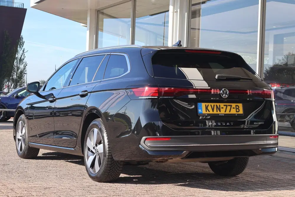 Volkswagen Passat 1.5 eHybrid 204pk Business uit 2026, foto 15