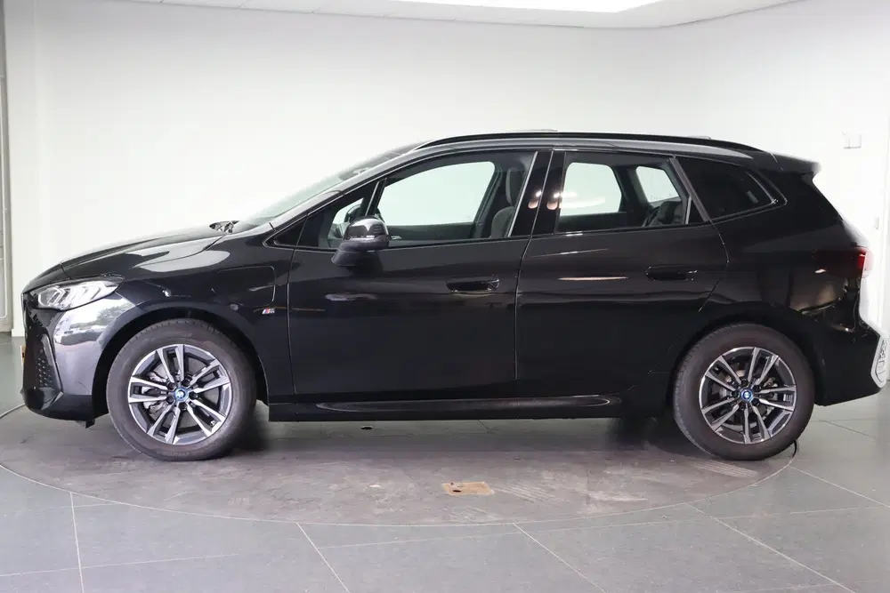 BMW 2-serie Active Tourer 230e xDrive M Sport Automaat uit 2025, foto 3