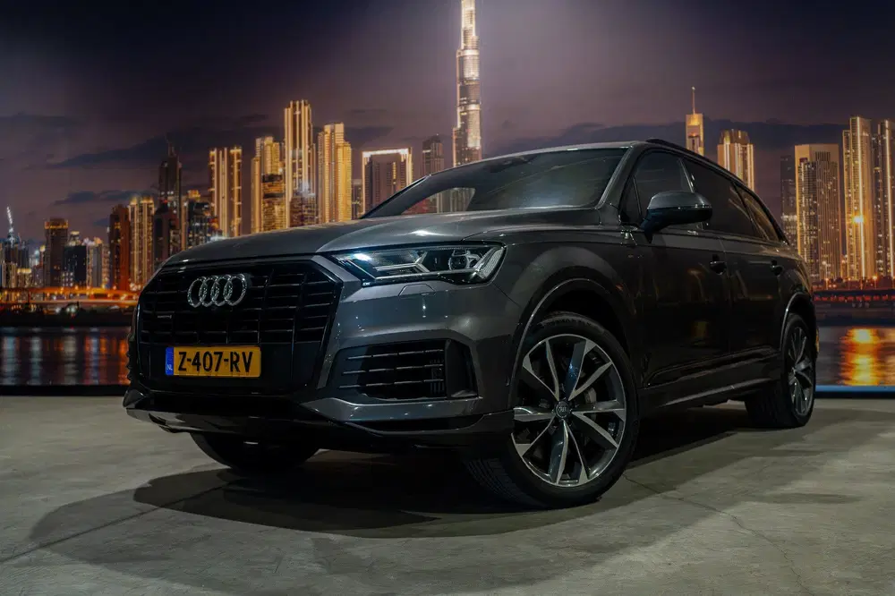 Audi Q7 55 TFSI e quattro Pro Line Plus uit 2020, foto 2