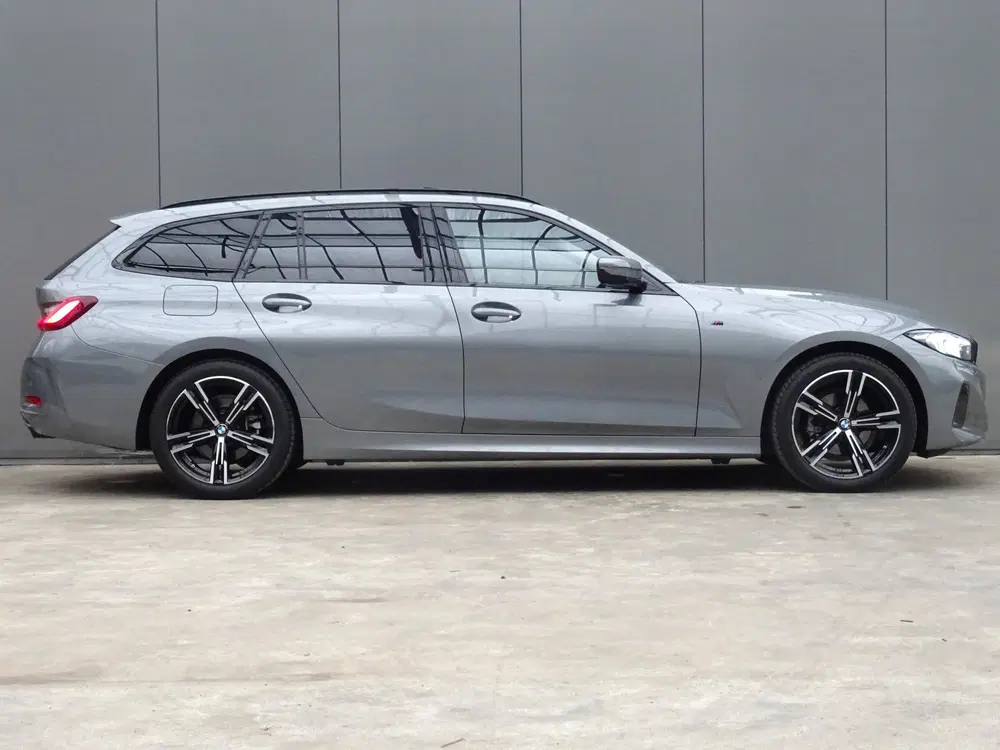BMW 3-serie 3 Serie Touring * PANORAMADAK * LEER * CAR uit 2023, foto 10