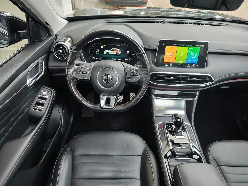 MG EHS 1.5 TGDI PHEV HYBRID LUXURY SoH 97 uit 2023, foto 13