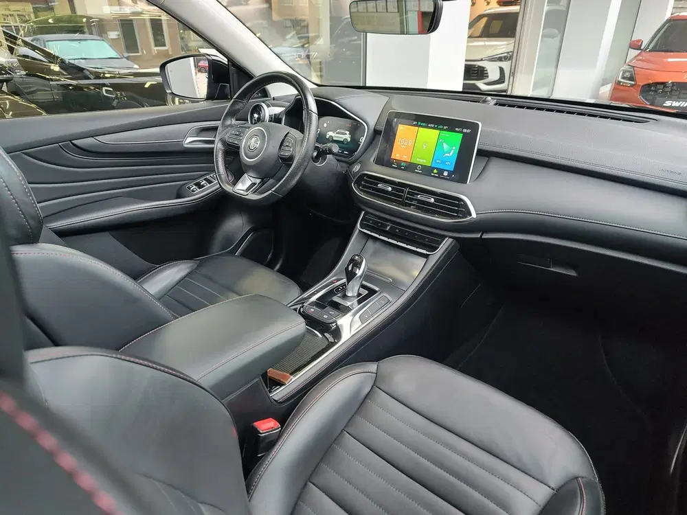 MG EHS 1.5 TGDI PHEV HYBRID LUXURY SoH 97 uit 2023, foto 9