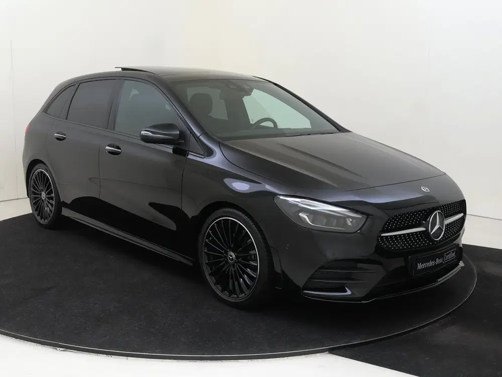 Mercedes-Benz B-Klasse 180 Business Solution AMG uit 2022, foto 5