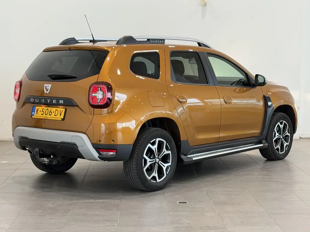 Dacia Duster 1.3 TCe Prestige uit 2020, foto 2
